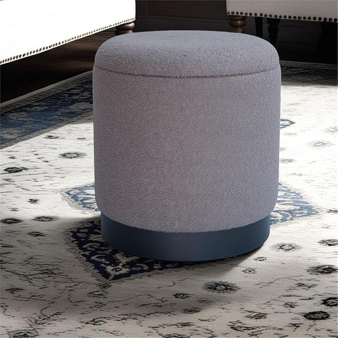 Silver Boucle