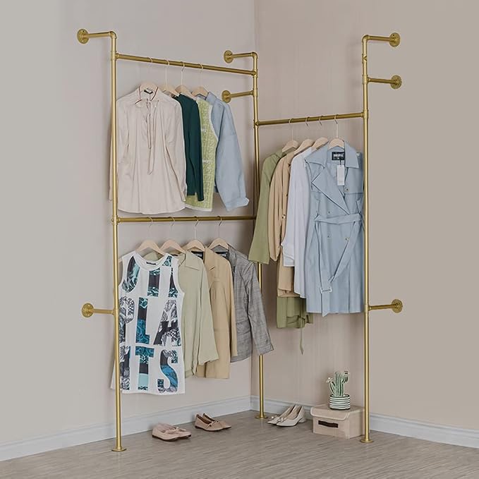 3-Hanging-Gold