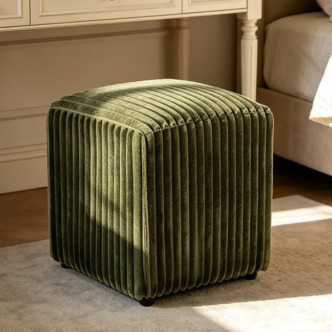 Cube-dark Green