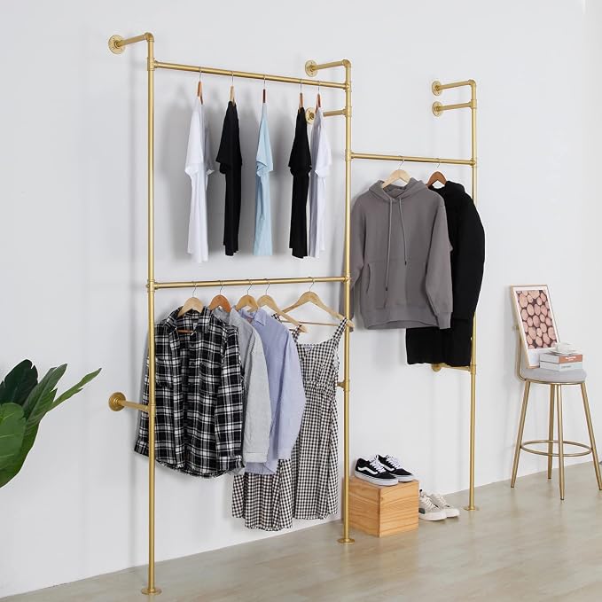 3-Hanging-Gold