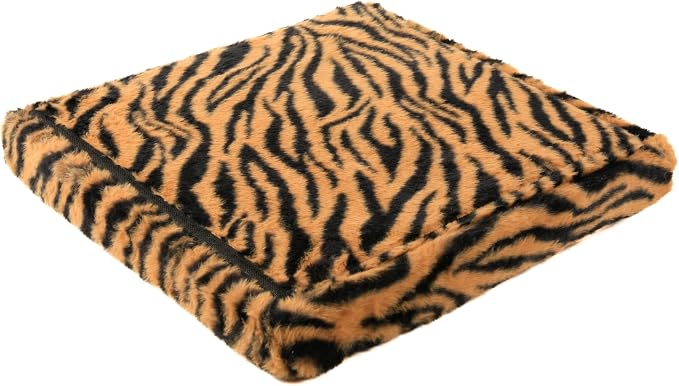 Tiger Tan/White