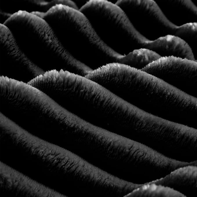 Black, Velvet