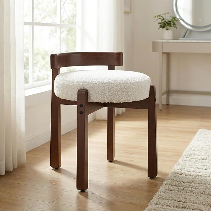 Boucle White