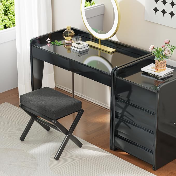 Black - Black