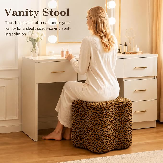 Amber Black Pattern