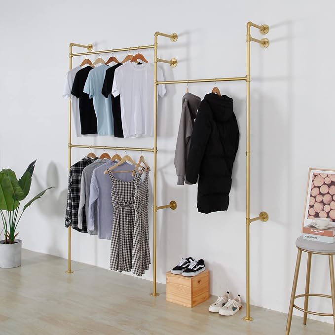 3-Hanging-Gold