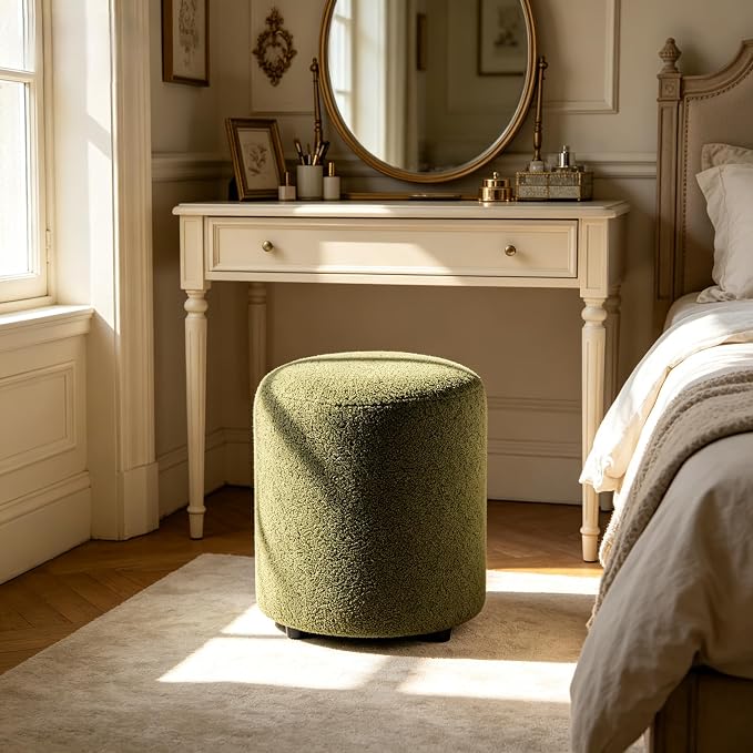 Round-dark Green