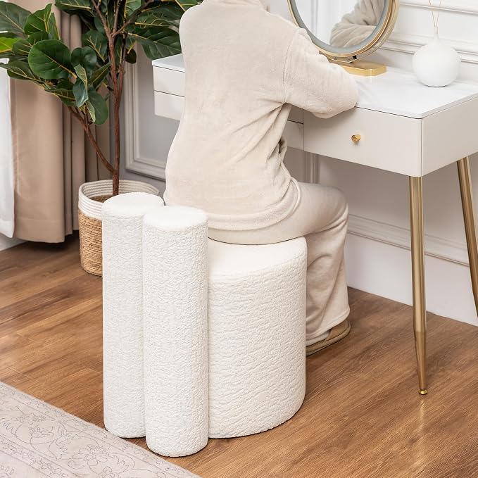 White Boucle