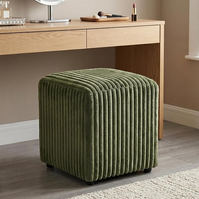 Square-dark Green