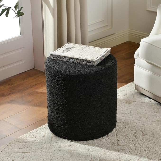 Boucle in Black
