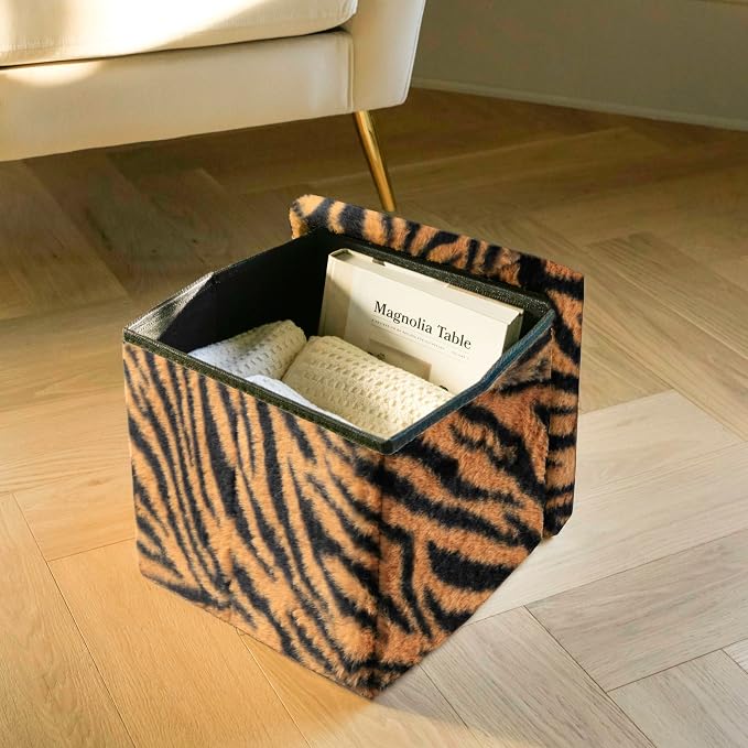 Tiger Tan/White
