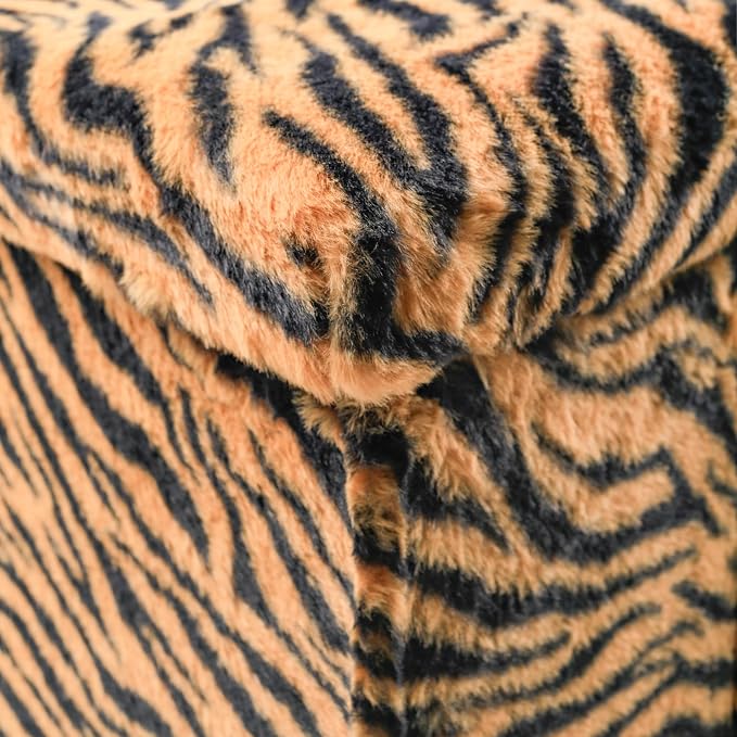 Tiger Tan/White