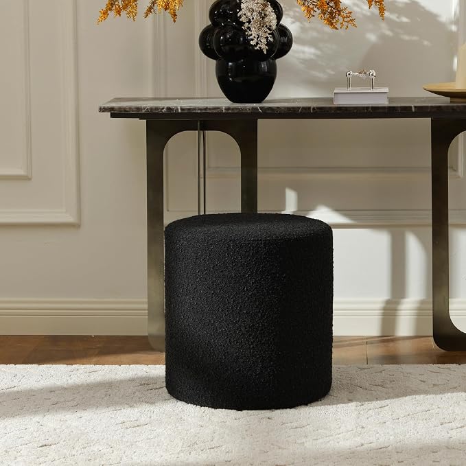 Boucle in Black