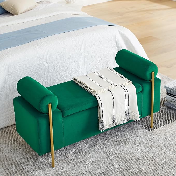 Green(44\